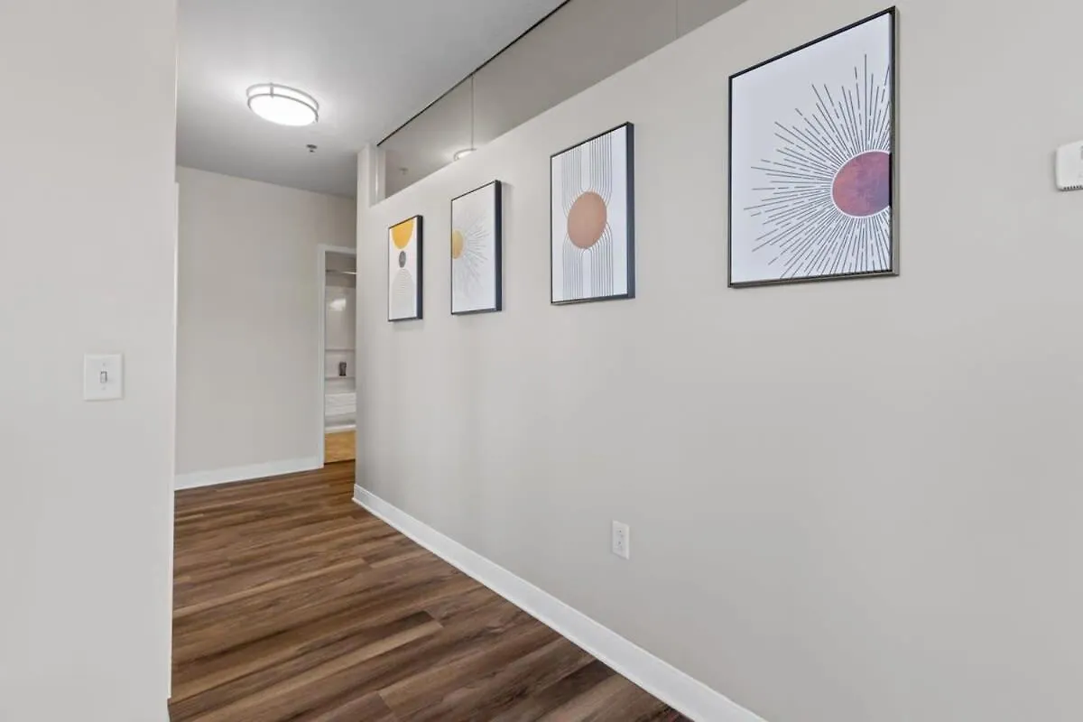 דירות פיטסבורג Sleek 2Br Downtown Retreat With Gym