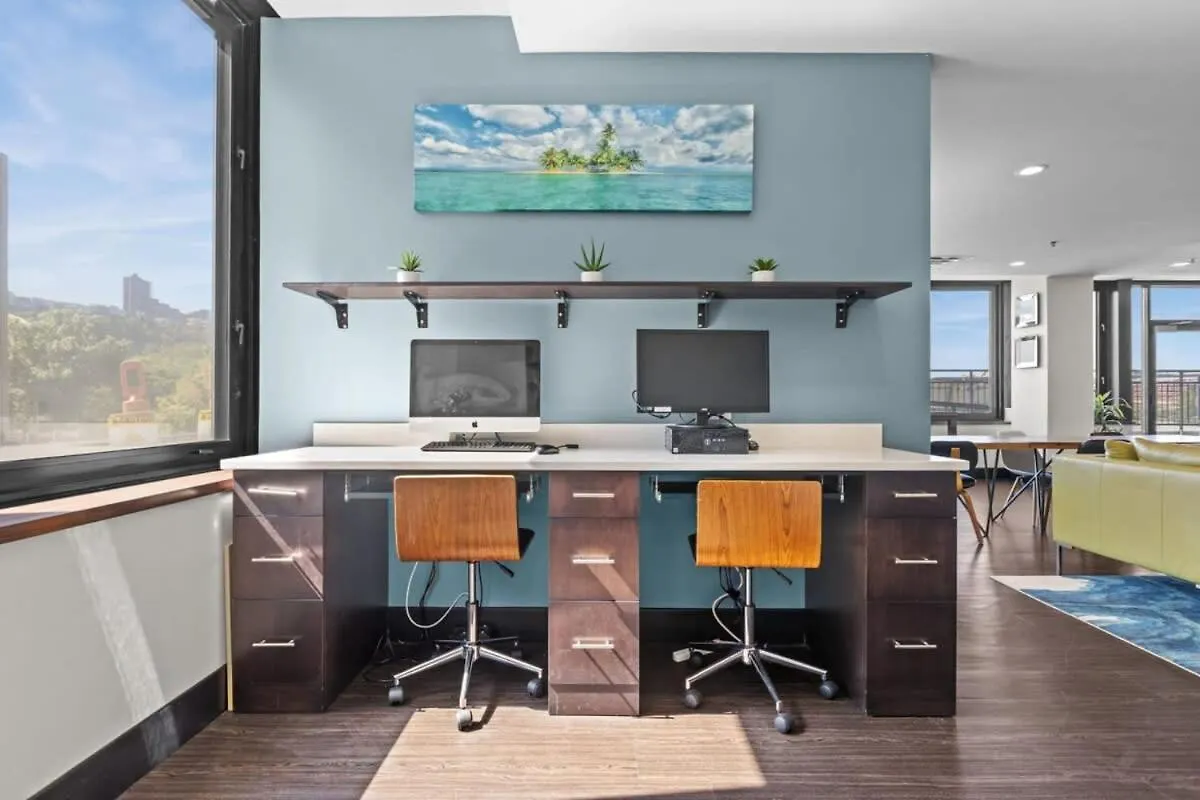 דירות פיטסבורג Sleek 2Br Downtown Retreat With Gym