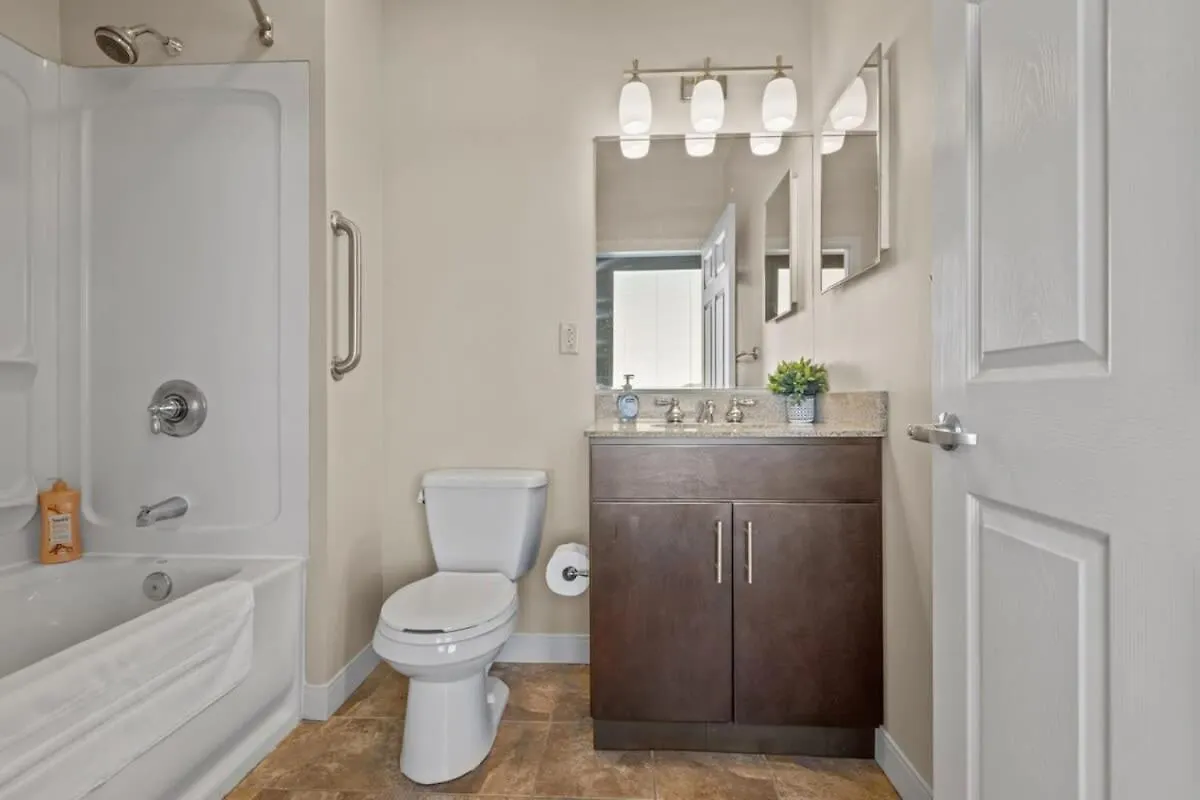 דירות פיטסבורג Sleek 2Br Downtown Retreat With Gym