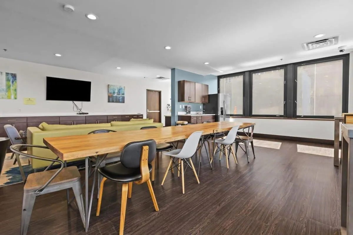 דירות פיטסבורג Sleek 2Br Downtown Retreat With Gym ארצות הברית