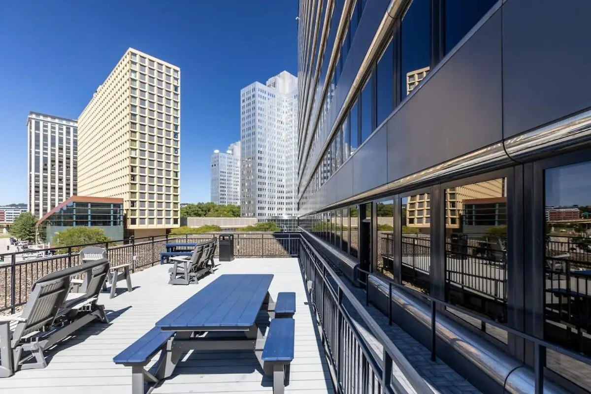 דירות פיטסבורג Sleek 2Br Downtown Retreat With Gym